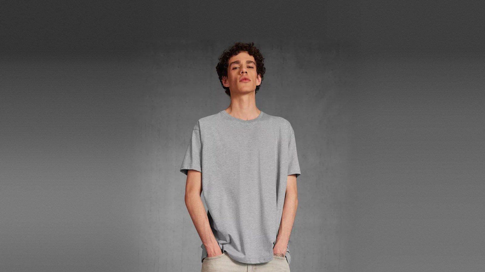 Como Lavar T-shirts Personalizadas: Guia de Cuidados para a Estampagem DTF e DTG Durar Mais